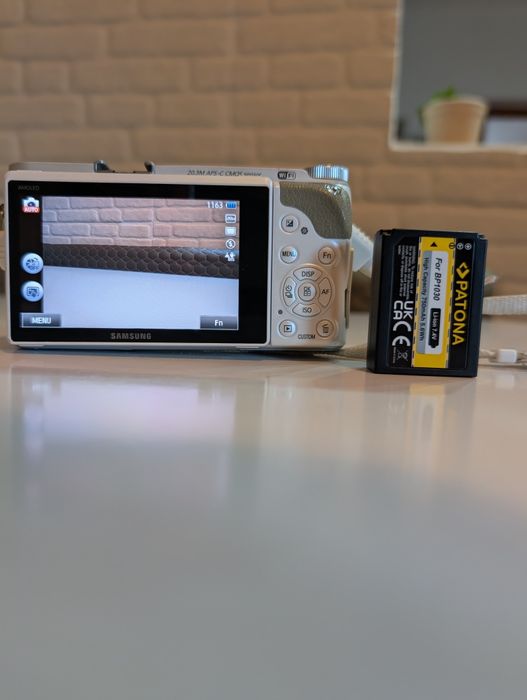 Aparat foto Samsung NX300 perfect functional