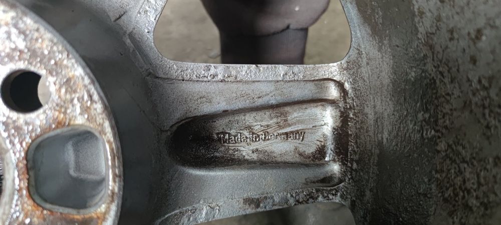 Оригинални на Audi