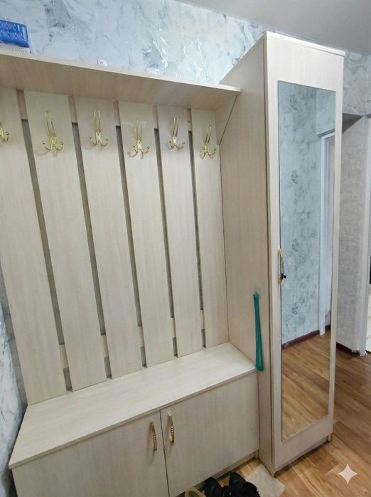 Продается прихожая в отличном состояний