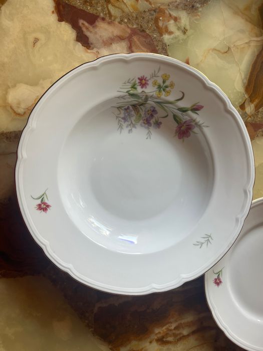 Set farfurii, platou mare, castron supa, 3 persoane, anii ‘50 Germany