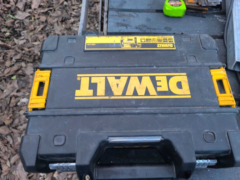 DeWalt  перфоратор