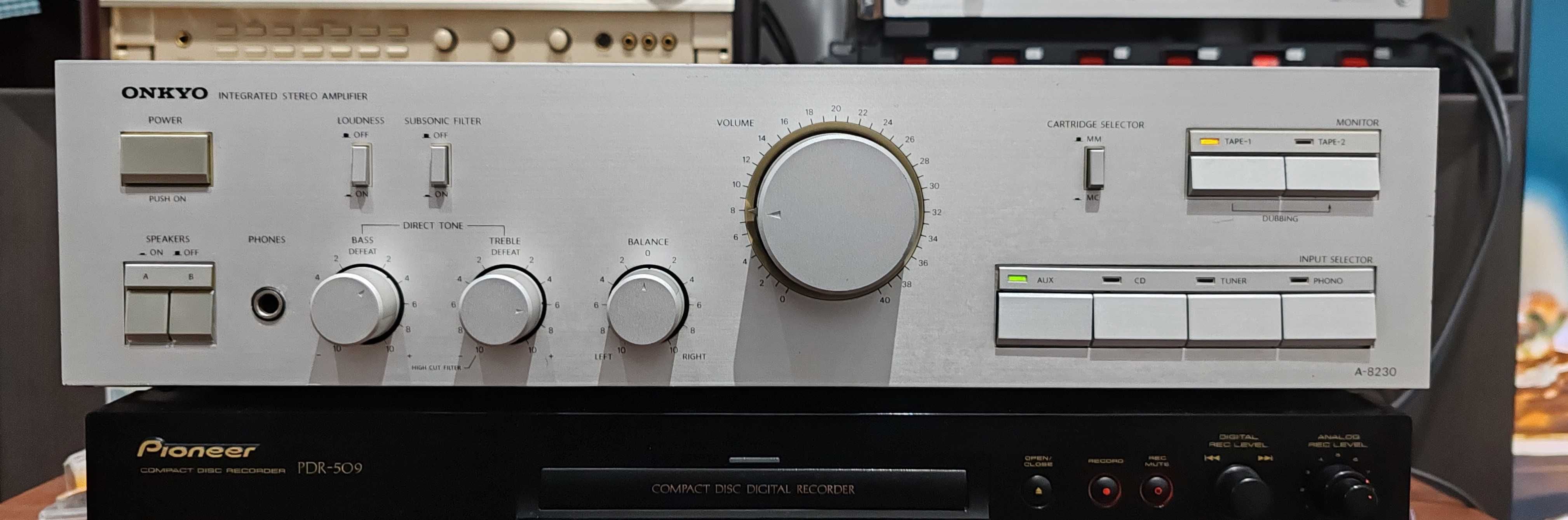 Amplificator Onkyo A - 8230