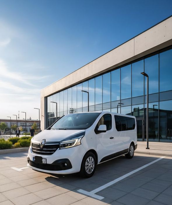 INCHIRIERI AUTO  8+1 locuri  tractari auto  24/24h