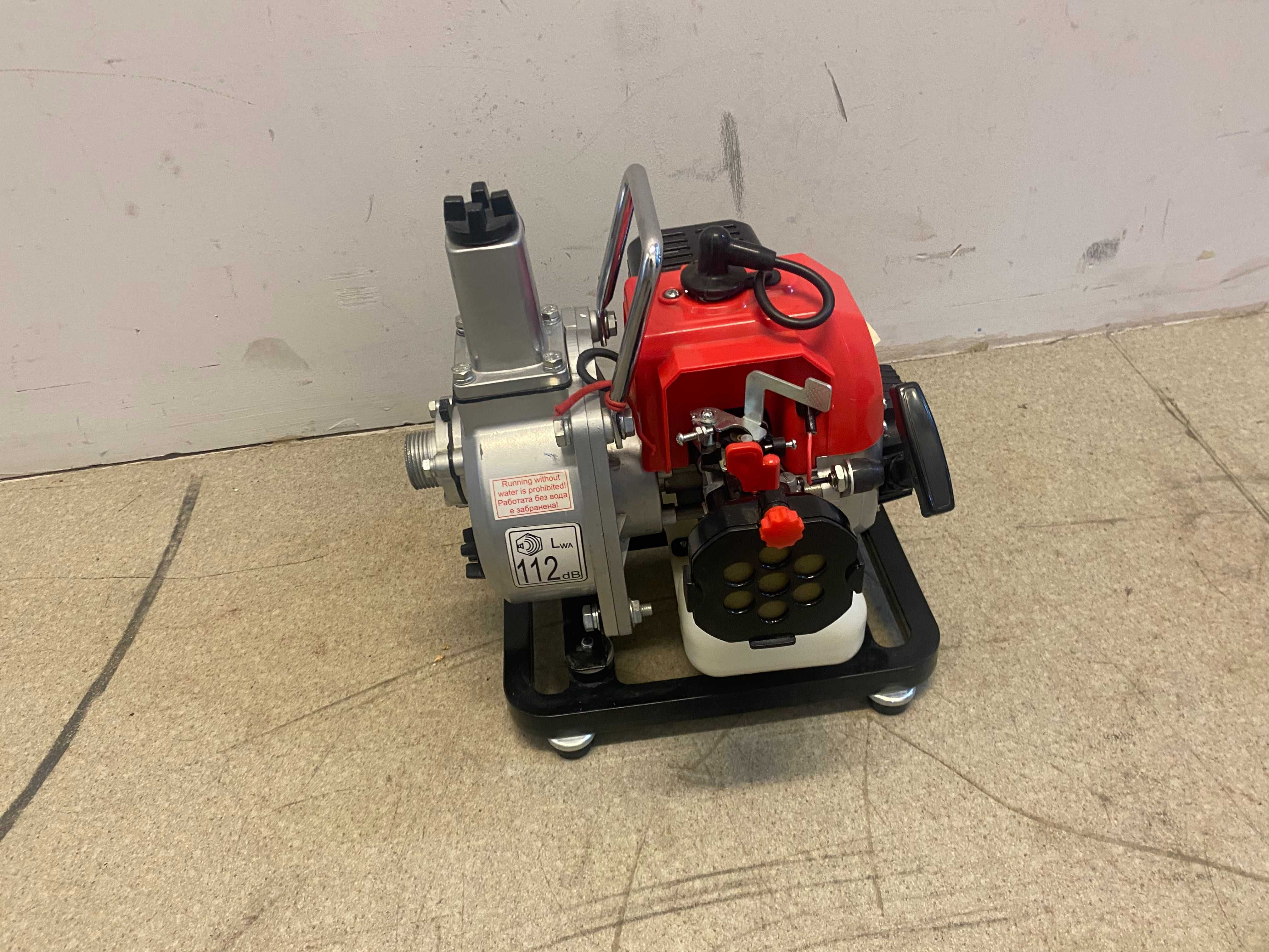 079908	Помпа водна бензинова 1.25kW 1" 133 L/min RD-GWP02J
