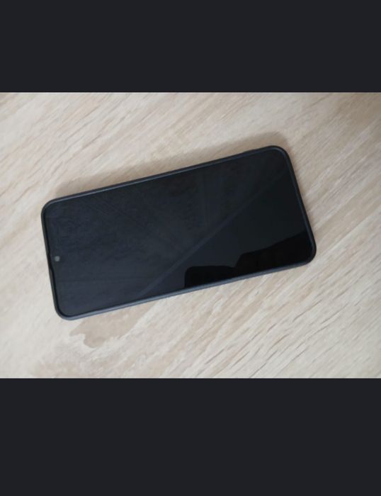 продам телефон Samsung A50