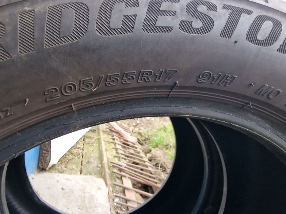 Anvelope 205/55R17 marca Bridgestone, M +S,DOT 2019,7 mm
