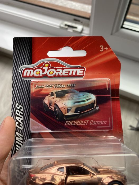 Macheta majorette Chevrolet Camaro Rose Gold Edition 2022