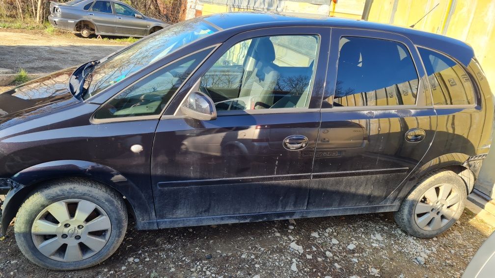 Opel Meriva 1.6 , Опел Мерива На Части !