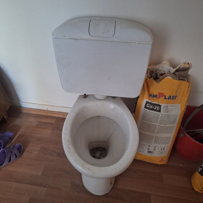 Vând vas toaleta wc