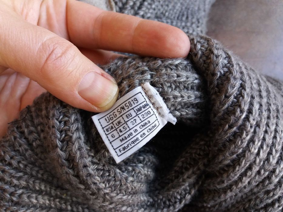 дамски ботуши,зимни обувки,боти,апрески,UGG номер37