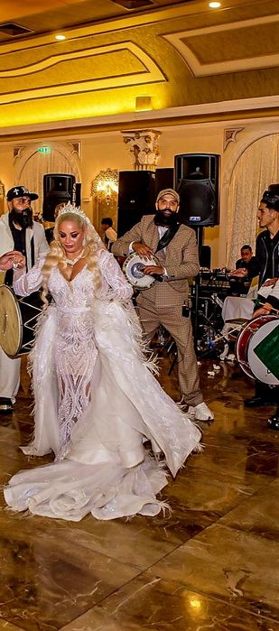 Rochie de mireasă creată manual