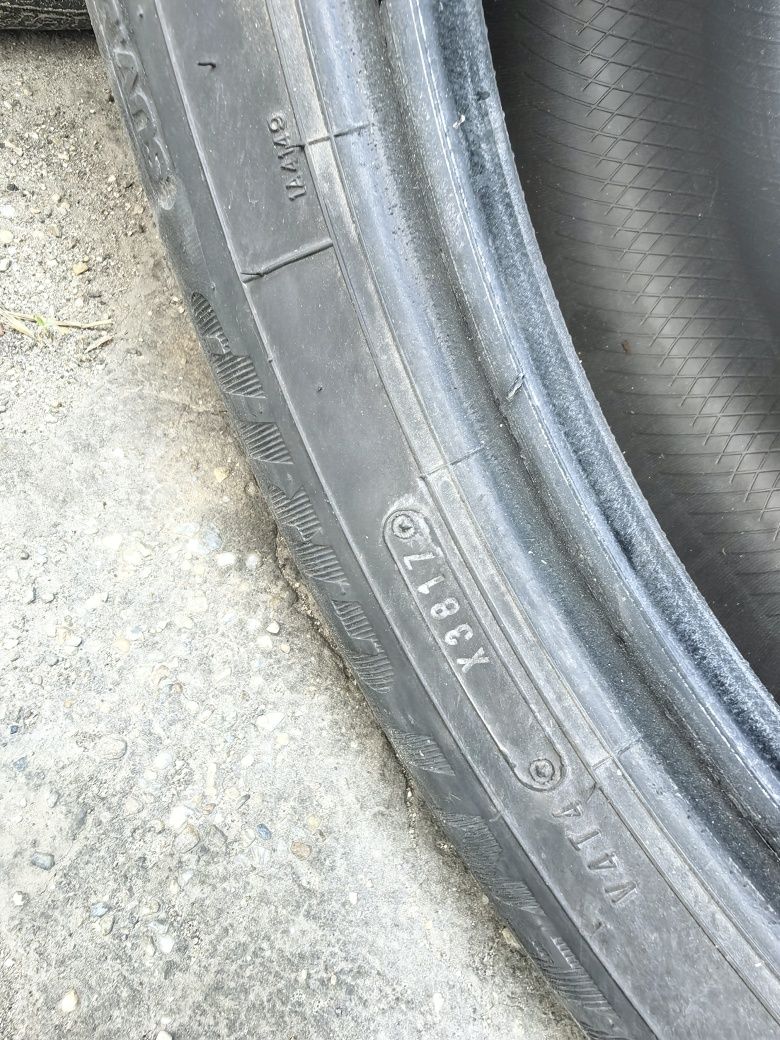 Anvelope Goodyear Eficient Grip 225 55 R19