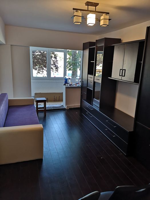 Inchiriez apartament 2 camere