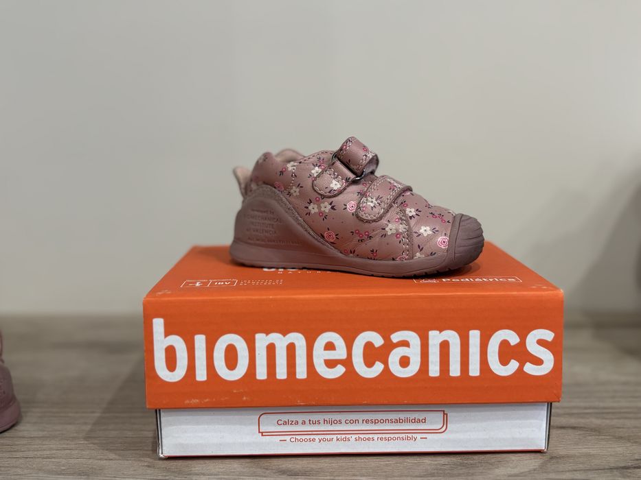 Обувки Biomecanics