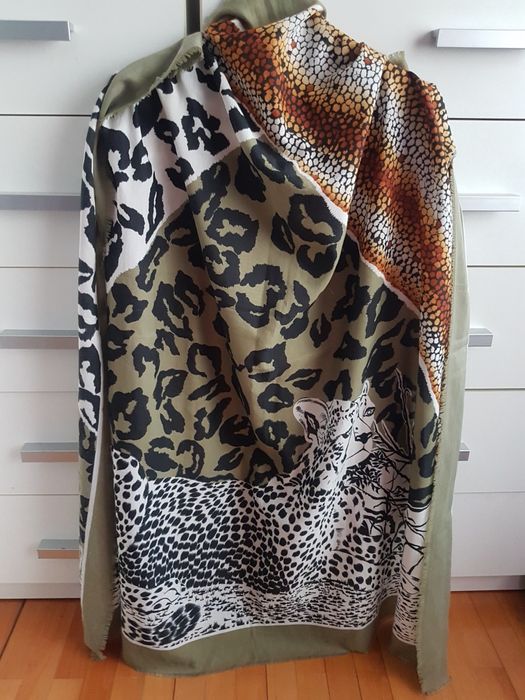 Копринени фишу на известен бранд Jammers & Leufgen