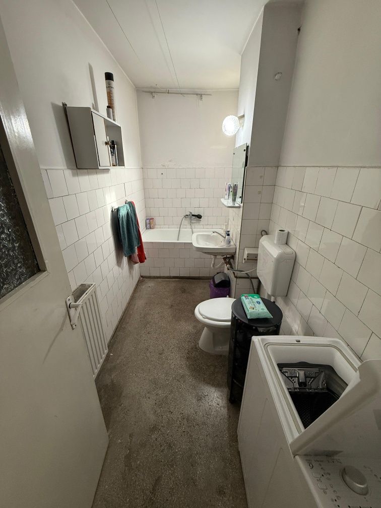 Apartament 3 camere 72 mp zona Grivitei