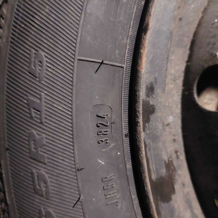 Roti logan 185 65 r15  bucuresti