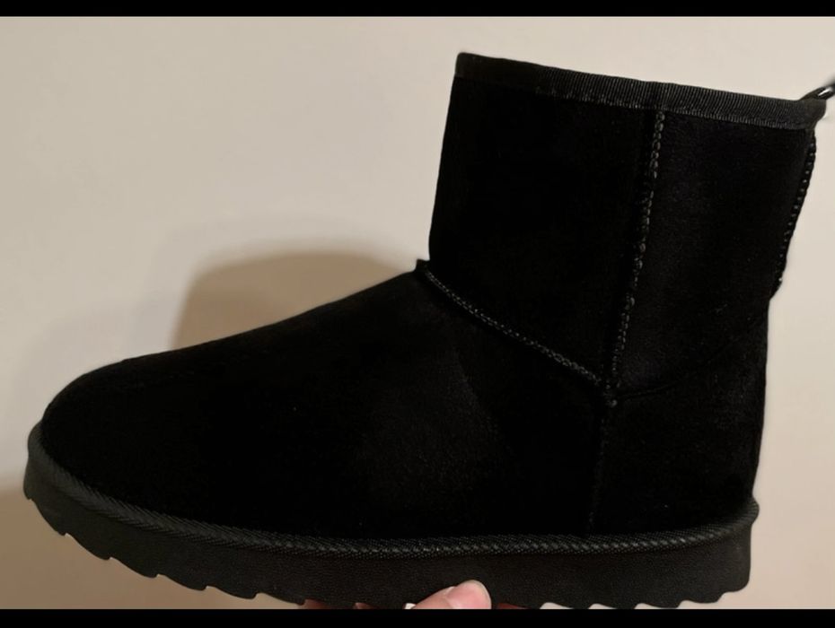 Cizme Dama model clasic comenzi fac dosr pe vinted