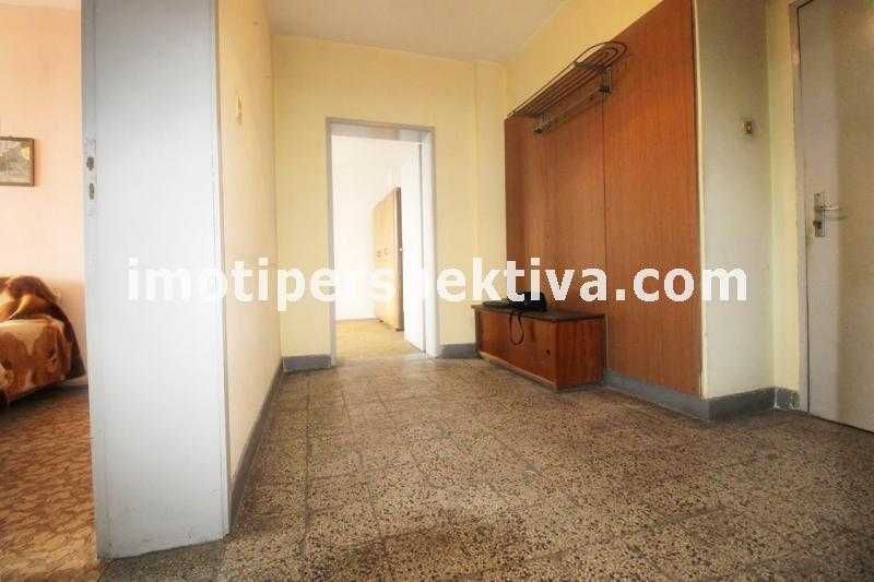 Продава се Тристаен апартамент в Пловдив, Кючук Париж - 82 кв.м за 1493 €/кв.м - Снимка #11