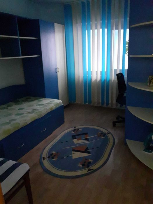 Apartament 3 camere decomandat