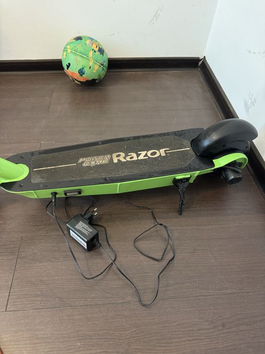 Trotineta electrica copii