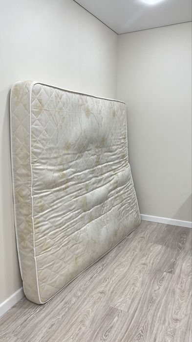 Продам матрас 180*200