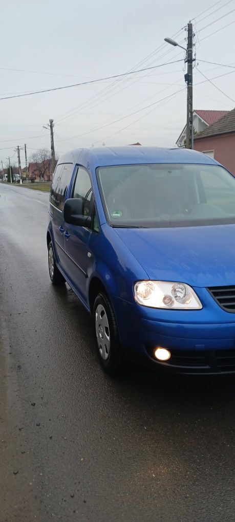 Volkswagen caddy life inmatriculat cu 7 locuri