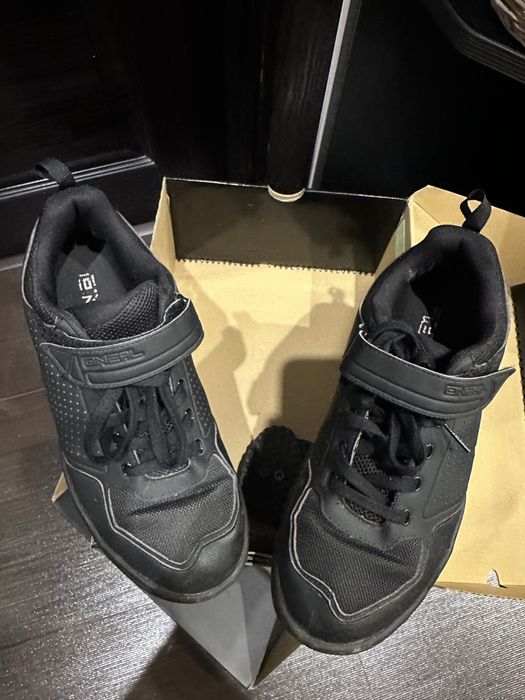 Вело Обувки Oneal за клипс/флат 42 номер !