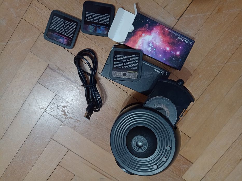 Proiector Galaxii si Cer Instelat, Sistemul Solar, Pamant, Luna