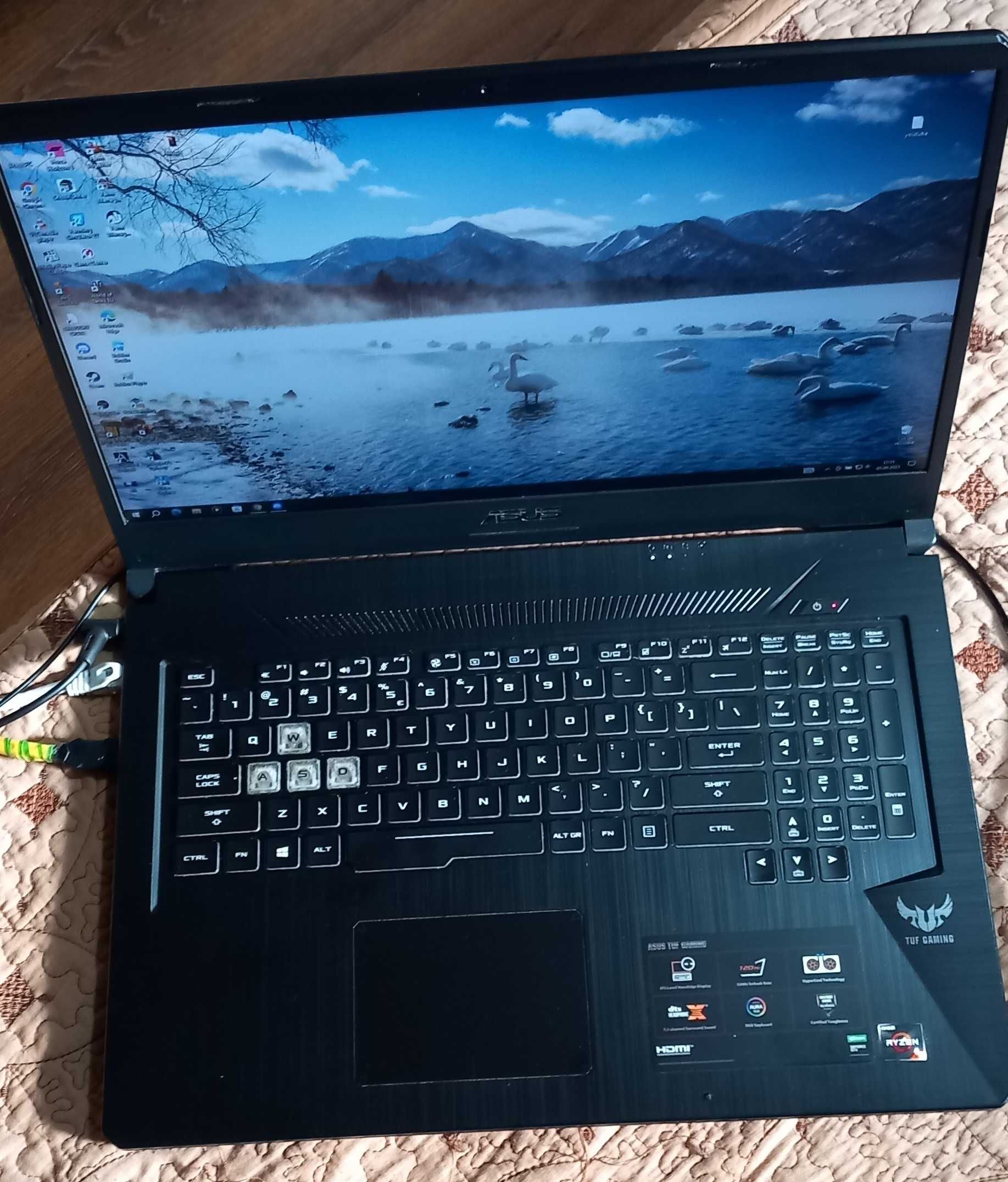 Laptop Gaming ASUS TUF FX705DT-H7114, AMD Ryzen 5 3550H Astept Oferte