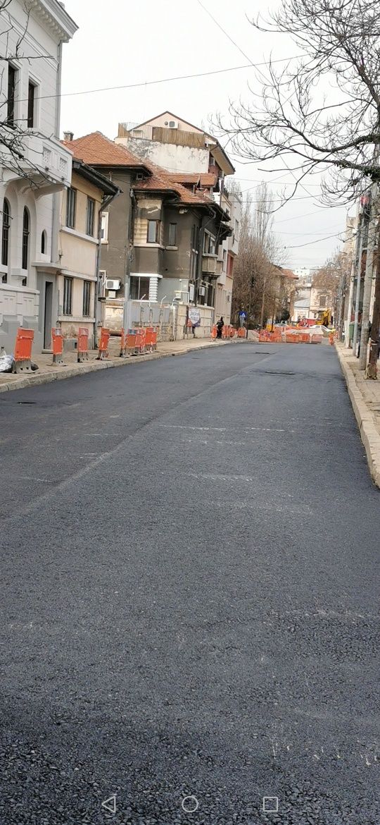 Asfaltari asfalt cald Asfaltare Curți Trotuar Parcare Alee