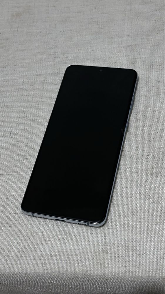 S20+ (korea) Состояние в экране есть трещина