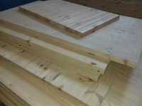NOU Producem 
Blat din lemn masiv de pin pentru spatii de lucru
