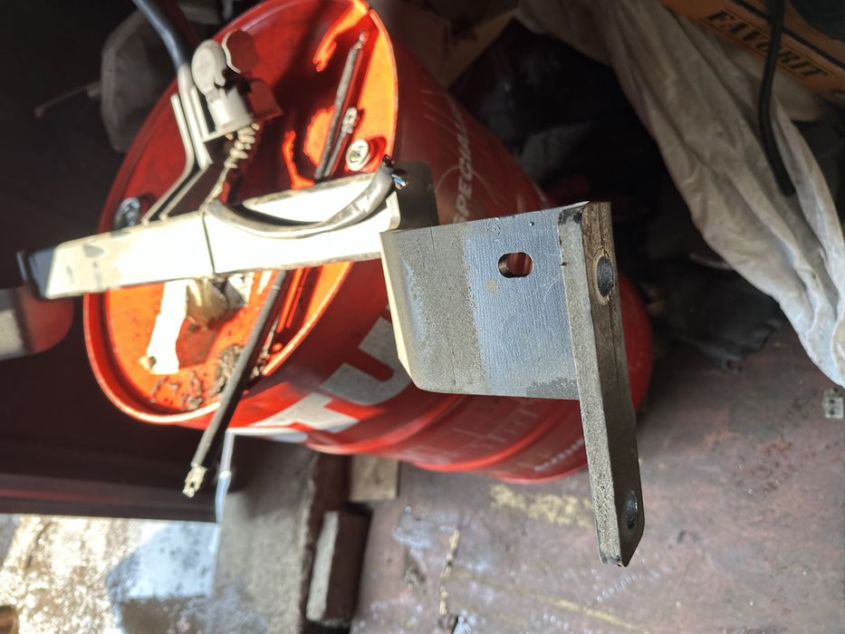 Теглич Кия Сиид Kia Ceed hyundai i30