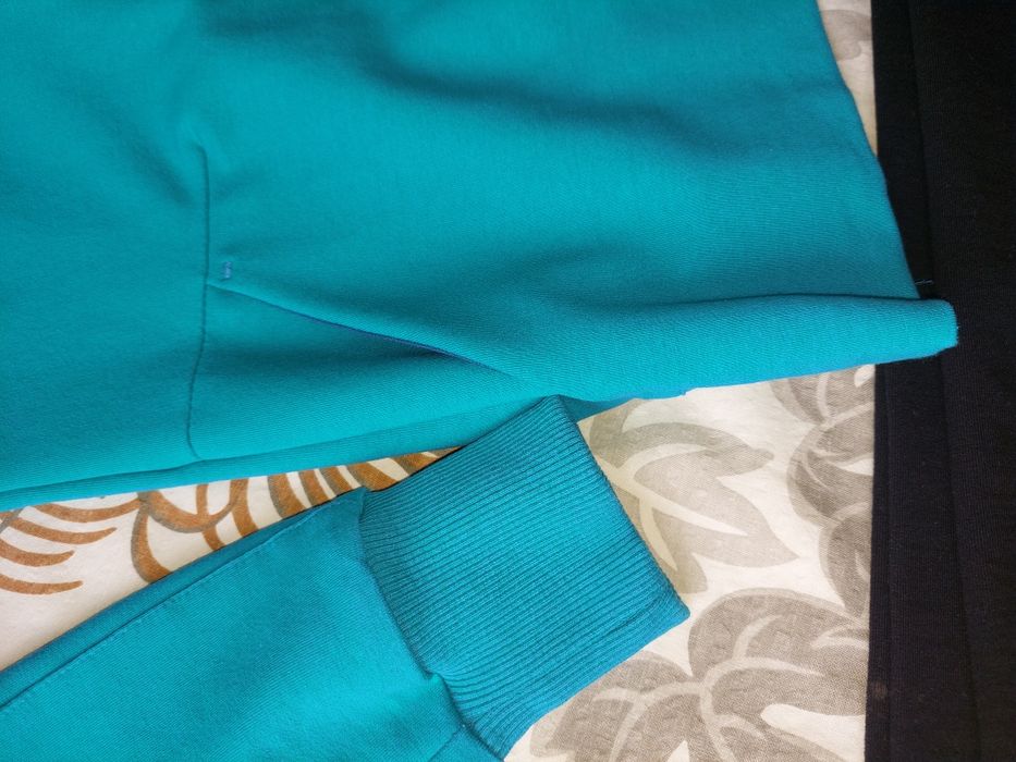 Дамски нов екип С размер