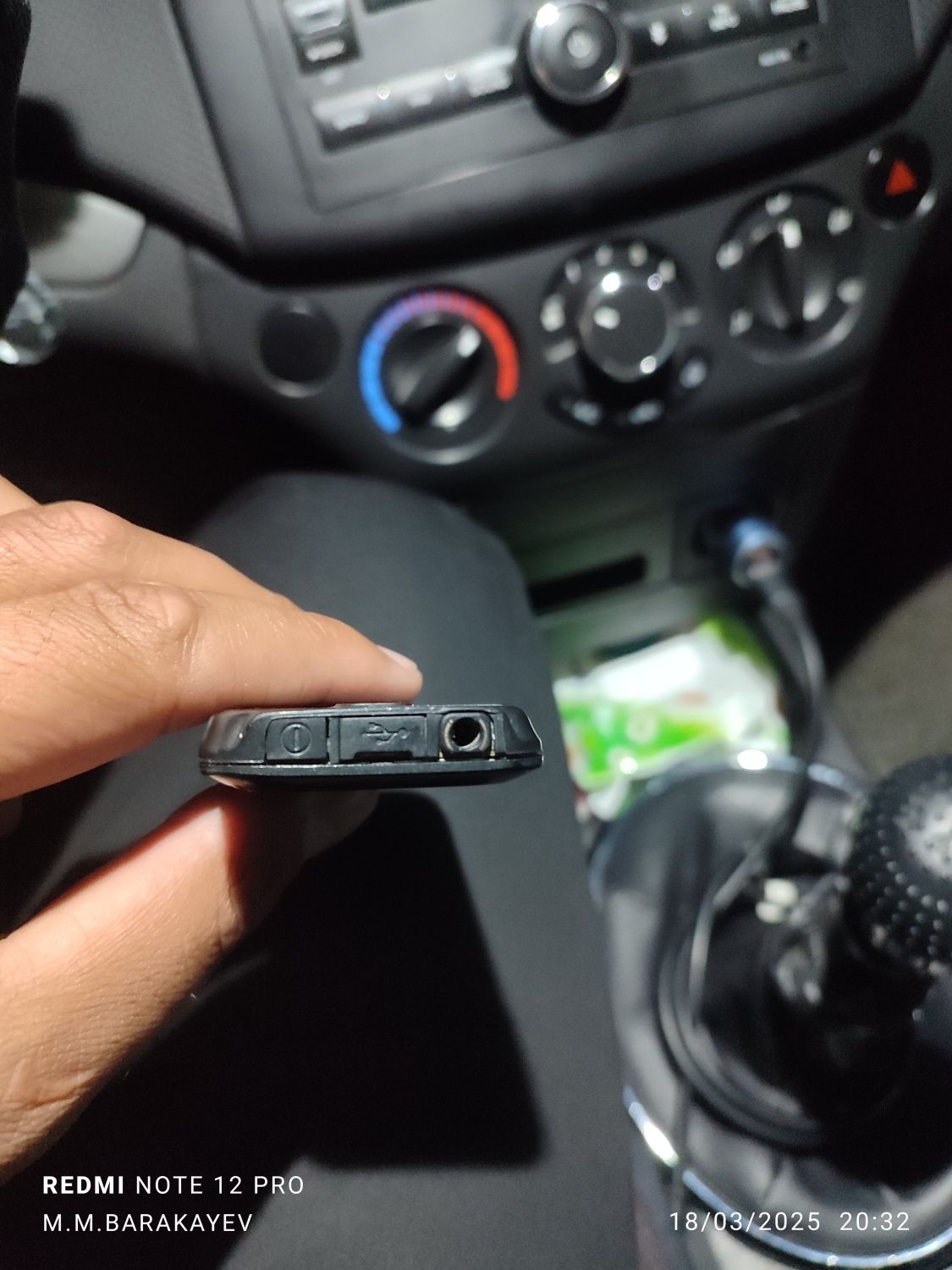 Nokia 5310  xohlati zór rasimdagidek hamma joyi radnoy