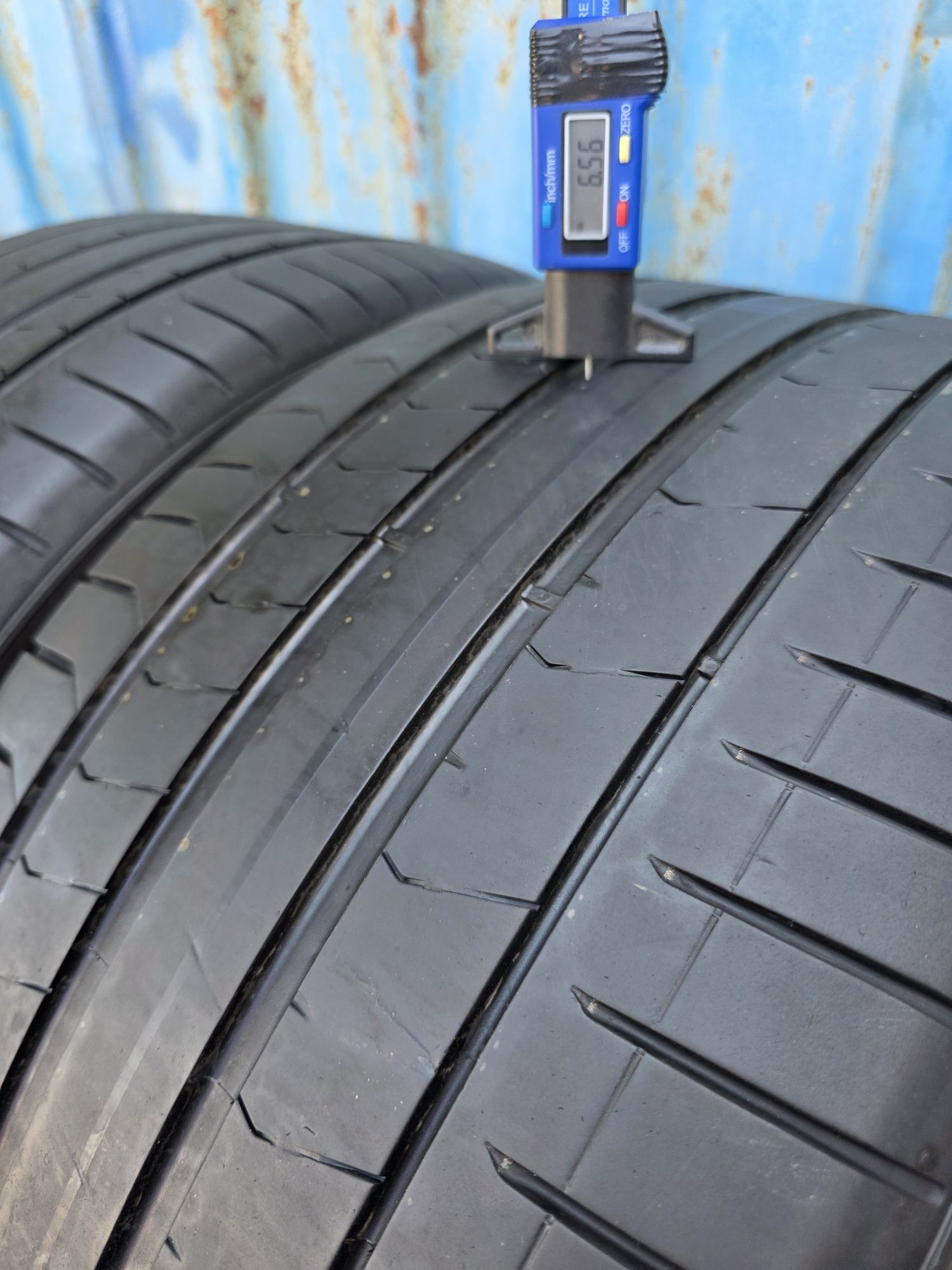 Anvelope Vară 275.35.20 Pirelli Runflet An 2021