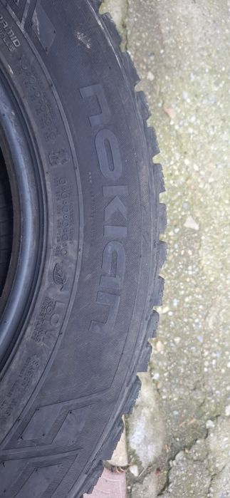 Vand 4 bucati anvelope C-uri