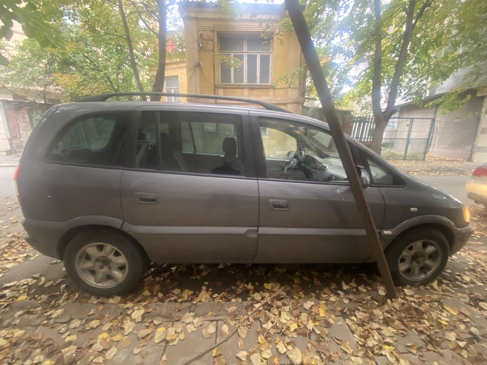 Opel Zafira 2005 г.