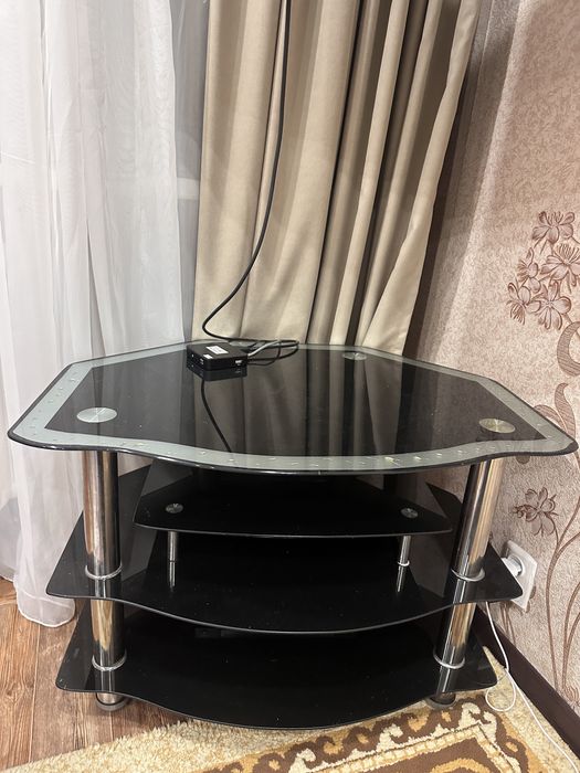 Отдам за шоколадку