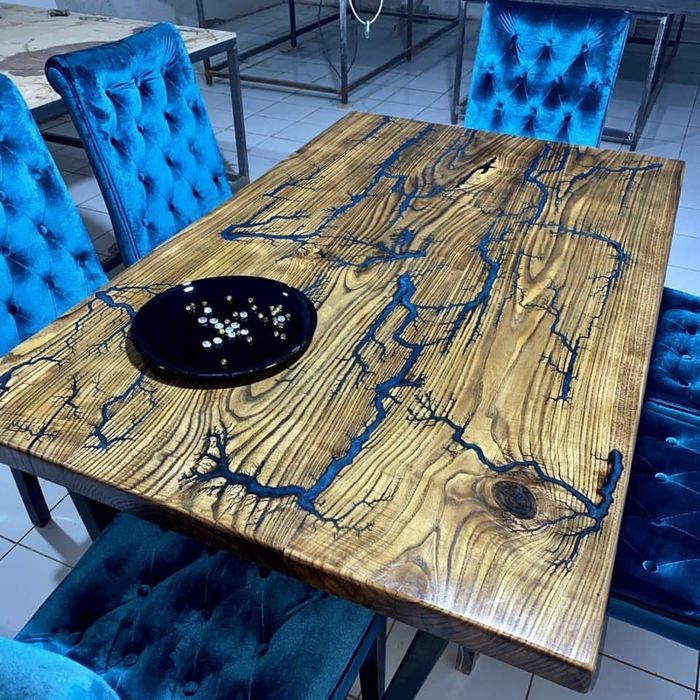 Стол в стиле** лофт из натурального дерева