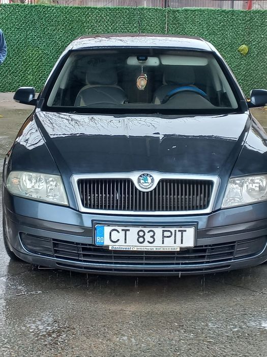 Vând Skoda Octavia 2