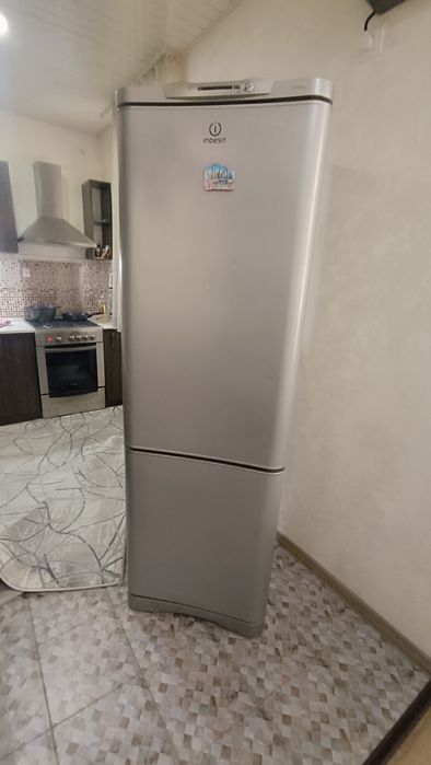 Холодильник индезит