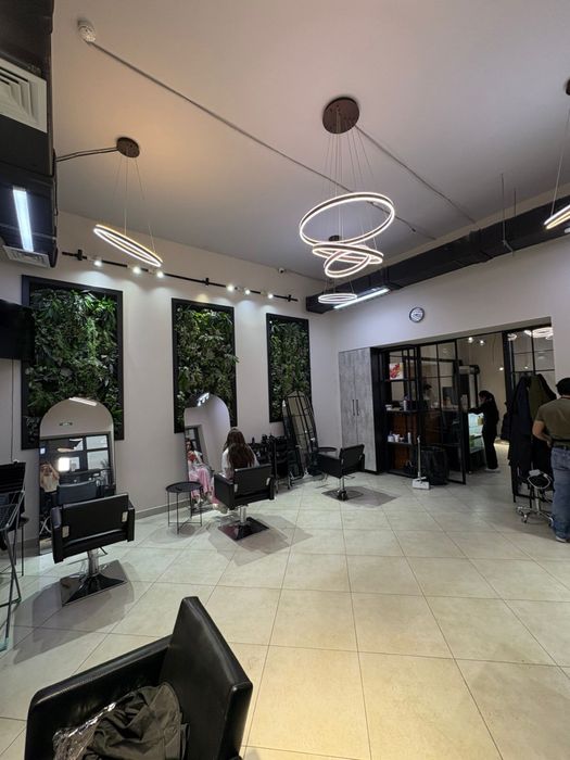 Сдаётся парикмахерское кресло в аренду