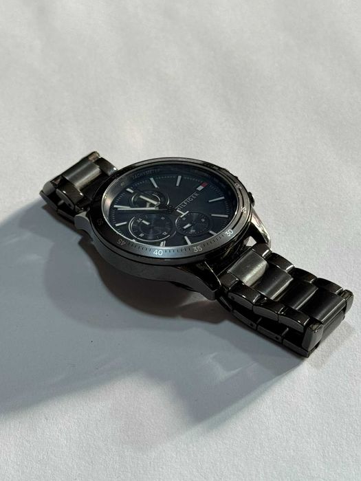 Часовник Tommy Hilfiger TH936
