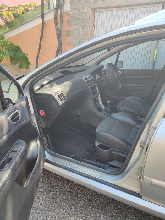 Peugeot 307 SW 2004год. НА ЧАСТИ