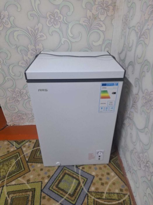 Продам Морозильник в отличном состоянии