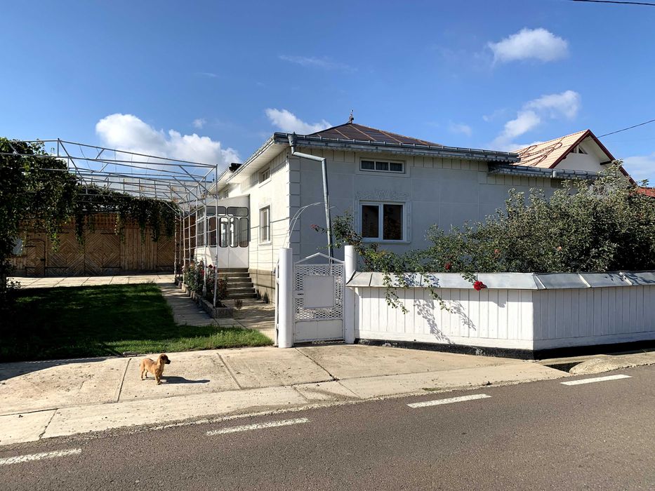 Casă de vânzare, comuna Moara, Sat. Bulai.