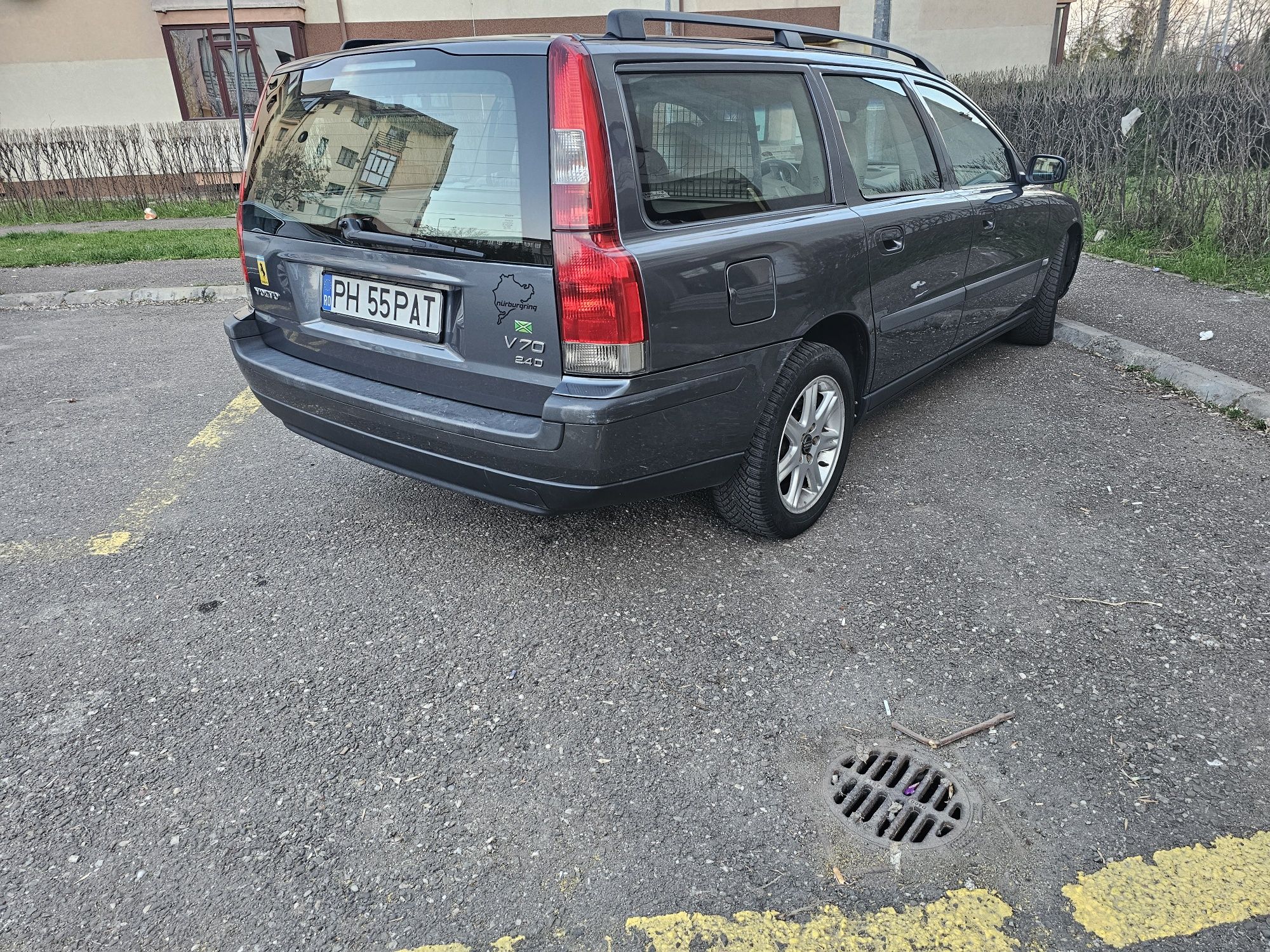 Volvo V70  Diesel 2400 cm³ 130 CP