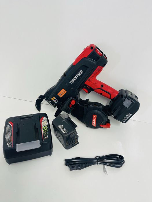 Max RB 611 T masina de legat fier beton